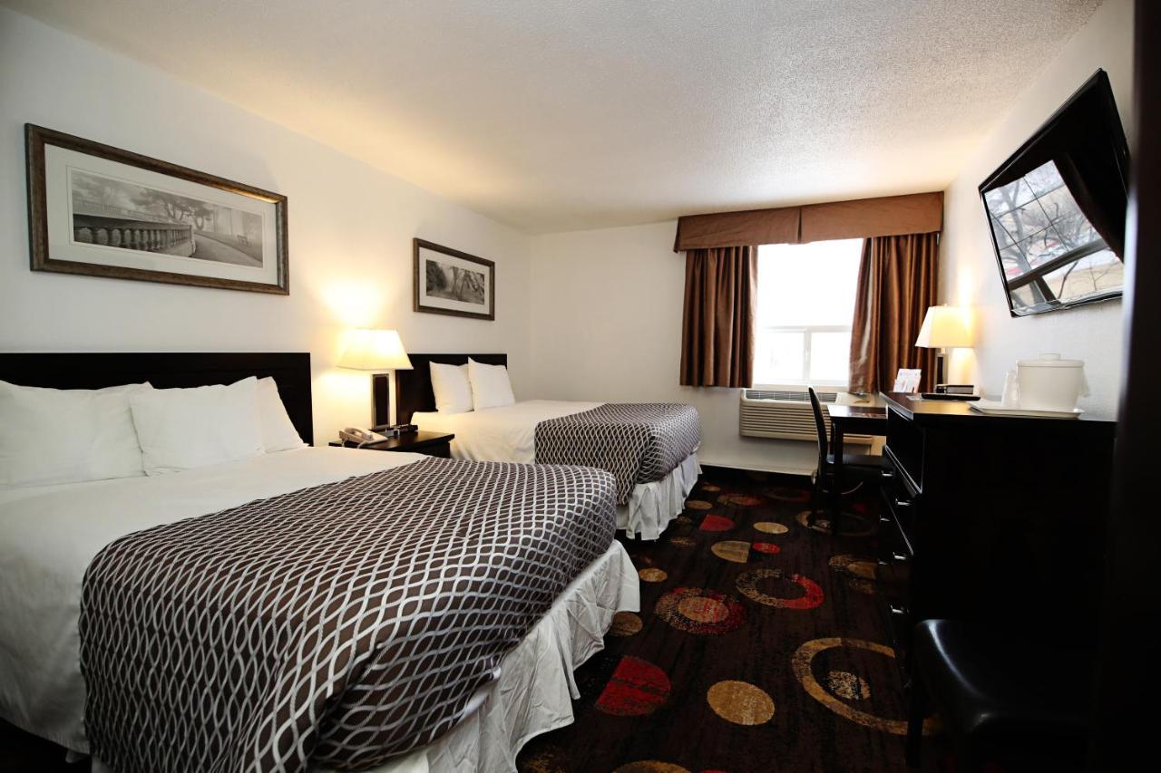 Stonebridge Hotel Fort Mcmurray Eksteriør bilde