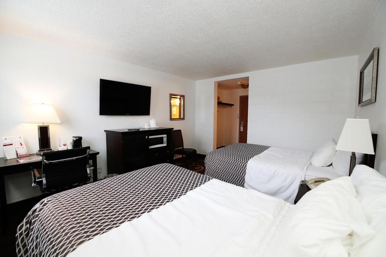 Stonebridge Hotel Fort Mcmurray Eksteriør bilde