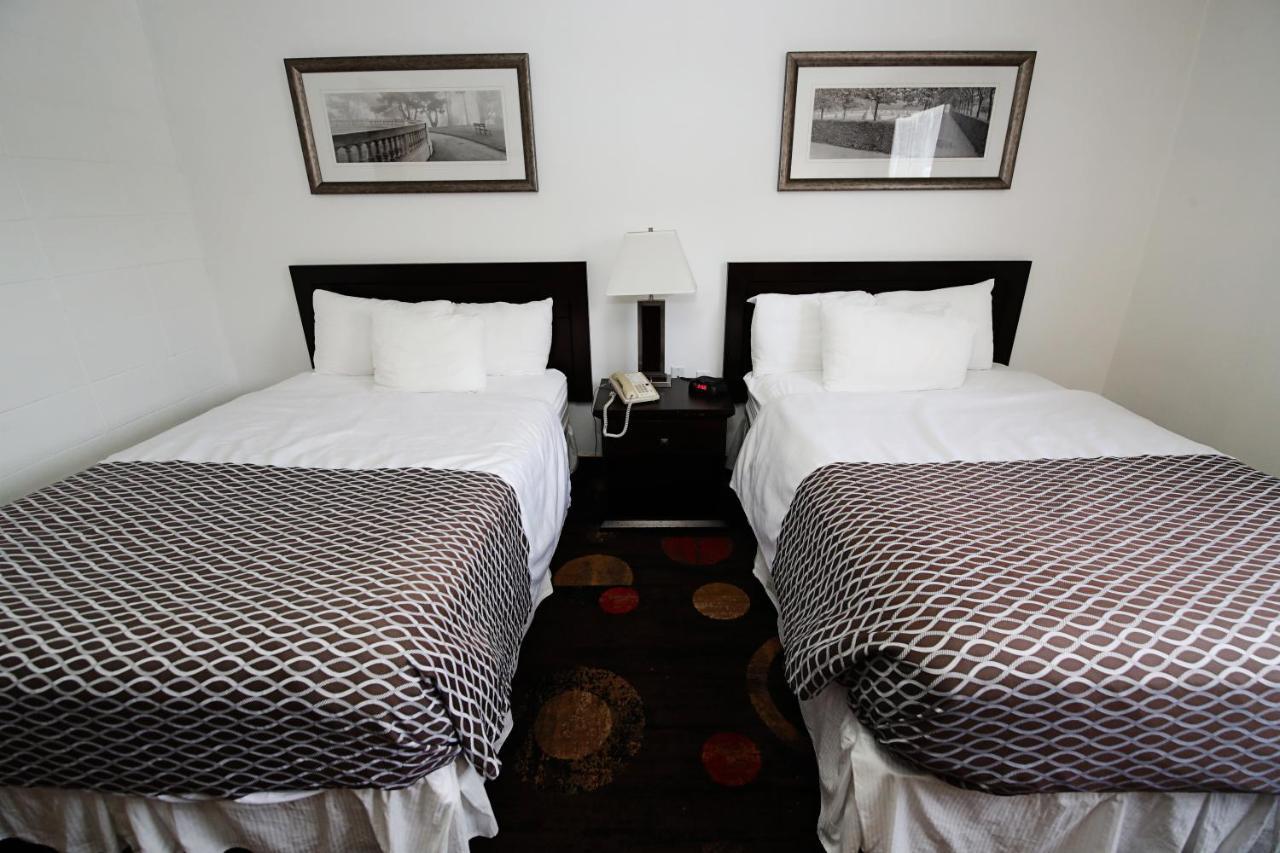 Stonebridge Hotel Fort Mcmurray Eksteriør bilde