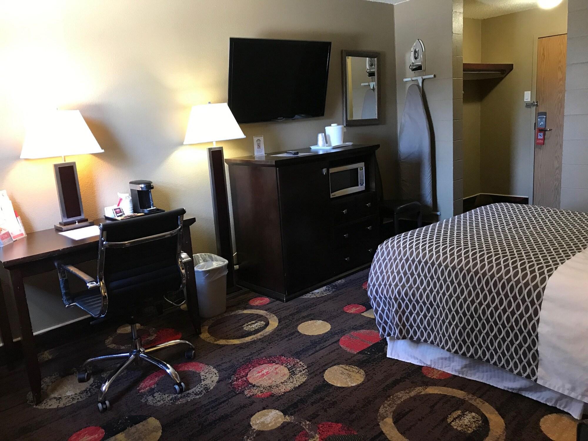 Stonebridge Hotel Fort Mcmurray Eksteriør bilde