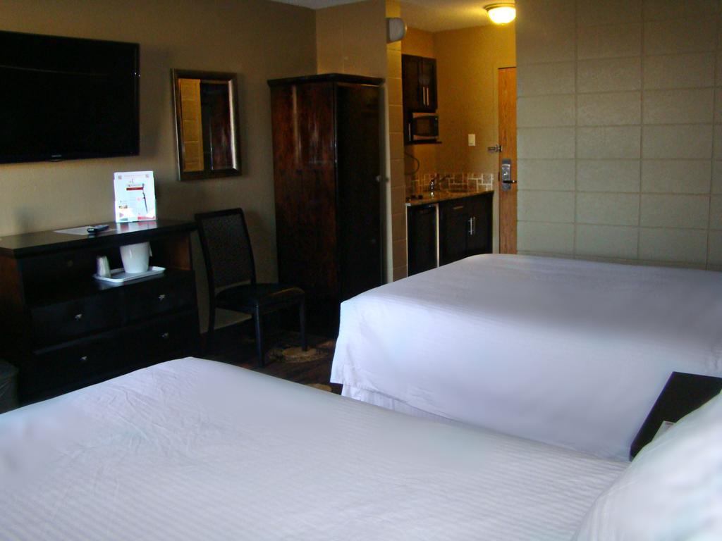 Stonebridge Hotel Fort Mcmurray Eksteriør bilde