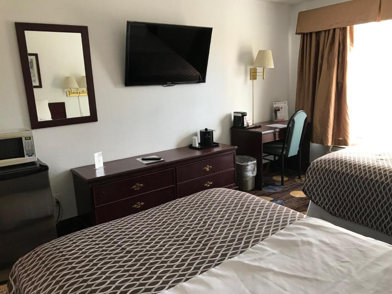 Stonebridge Hotel Fort Mcmurray Eksteriør bilde